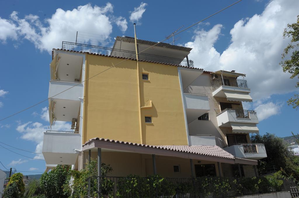 Iliahtida Apartments Ровиес Экстерьер фото
