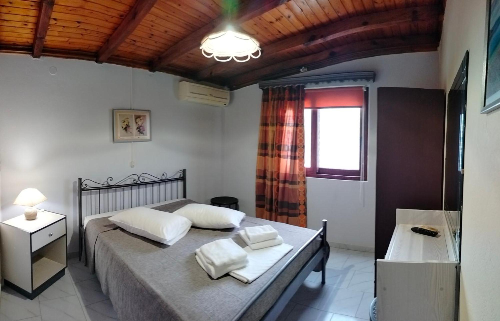 Iliahtida Apartments Ровиес Экстерьер фото