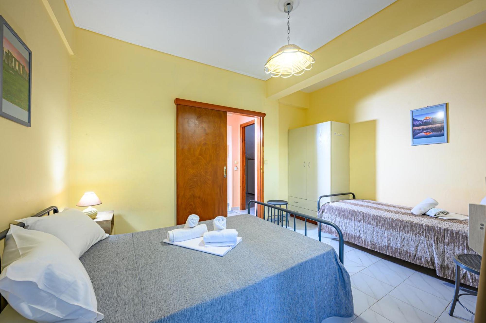 Iliahtida Apartments Ровиес Экстерьер фото
